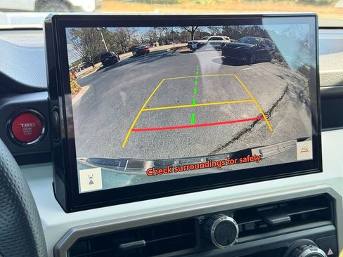 Certified 2024 Toyota Tacoma TRD Sport image 31