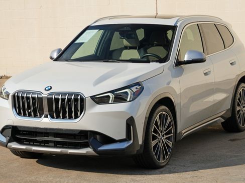 Used 2023 BMW X1 xDrive28i w/ Premium Package AWD/4WD image 49