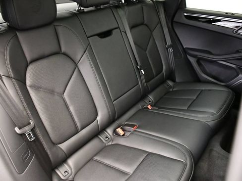 Certified 2026 Porsche Macan AWD/4WD image 57