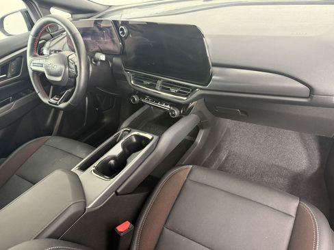 Used 2024 Chevrolet Equinox EV RS w/ LPO, All-Weather Mat Package FWD image 11