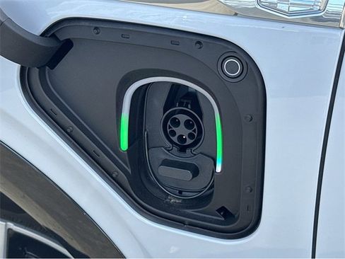 New 2026 Cadillac Vistiq Luxury image 4