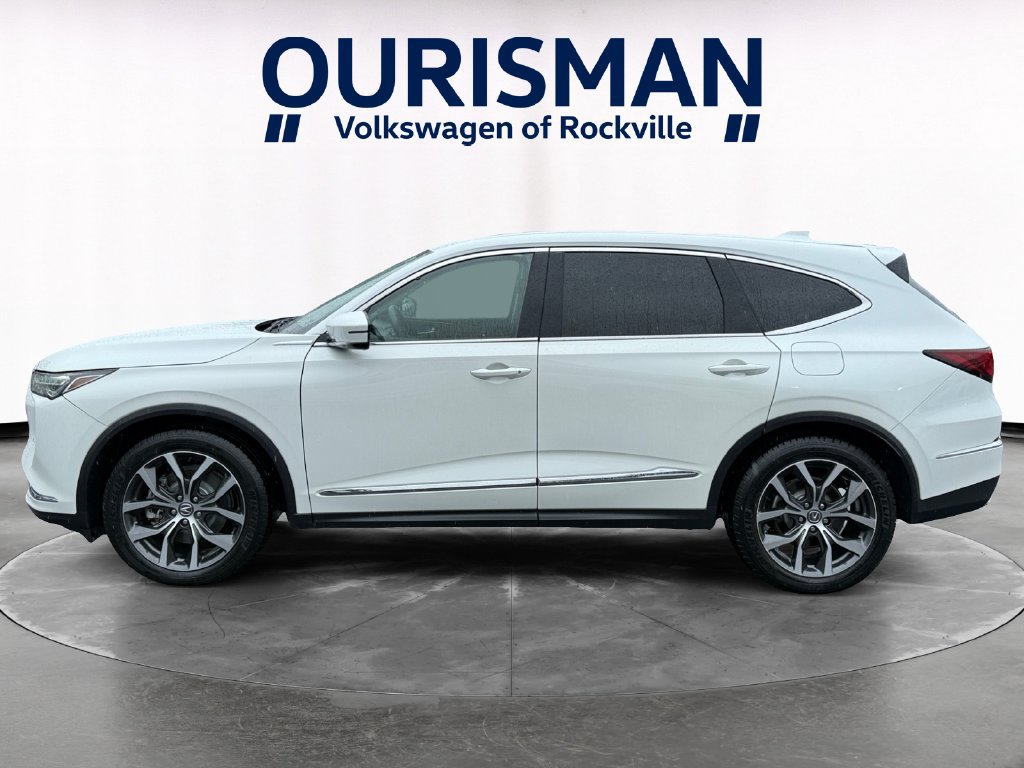 Used 2022 Acura MDX w/ Technology Package AWD/4WD image 3