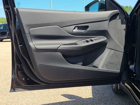 New 2026 Nissan Sentra SV w/ SV Convenience Package FWD image 10