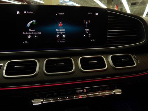 Used 2023 Mercedes-Benz GLE 53 AMG 4MATIC Coupe image 33