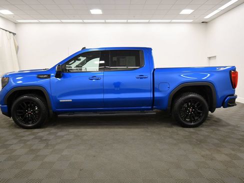 Used 2024 GMC Sierra 1500 Elevation w/ Elevation Premium Package AWD/4WD image 4