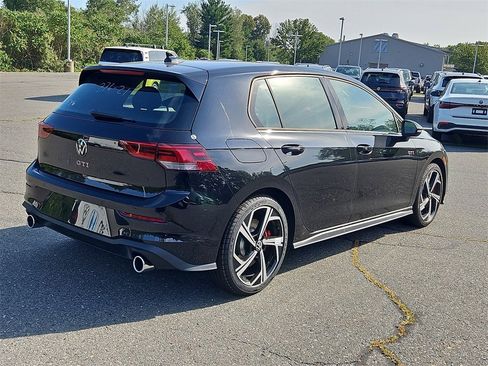 New 2025 Volkswagen GTI SE image 2