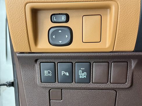 Used 2018 Lexus ES 350 FWD image 20
