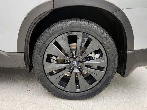 Used 2022 Subaru Ascent Onyx Edition image 9