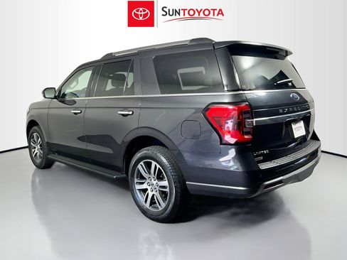 Used 2024 Ford Expedition Limited image 6