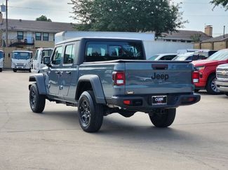 Used 2025 Jeep Gladiator Sport AWD/4WD video 3