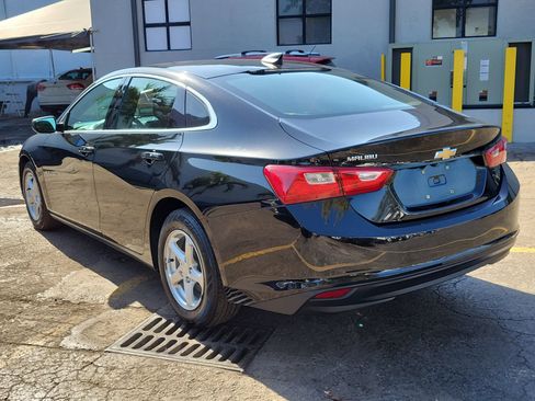 Used 2017 Chevrolet Malibu LS FWD image 6