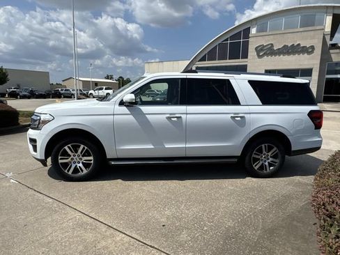 Used 2023 Ford Expedition Max Limited RWD image 8