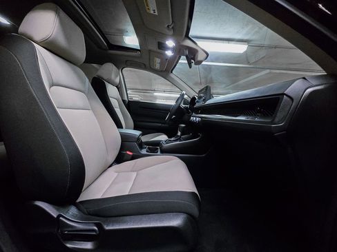 Certified 2024 Honda CR-V EX image 32