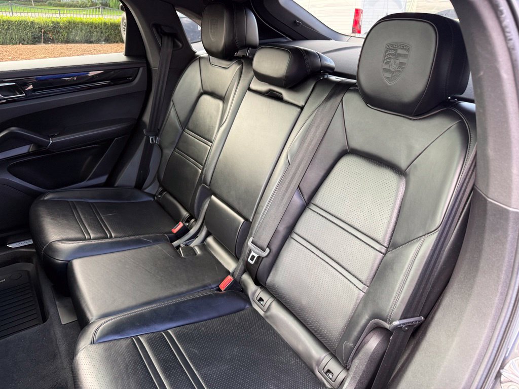 Used 2021 Porsche Cayenne S AWD/4WD image 13