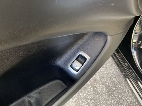 Used 2016 Mercedes-Benz Maybach S 600 image 23