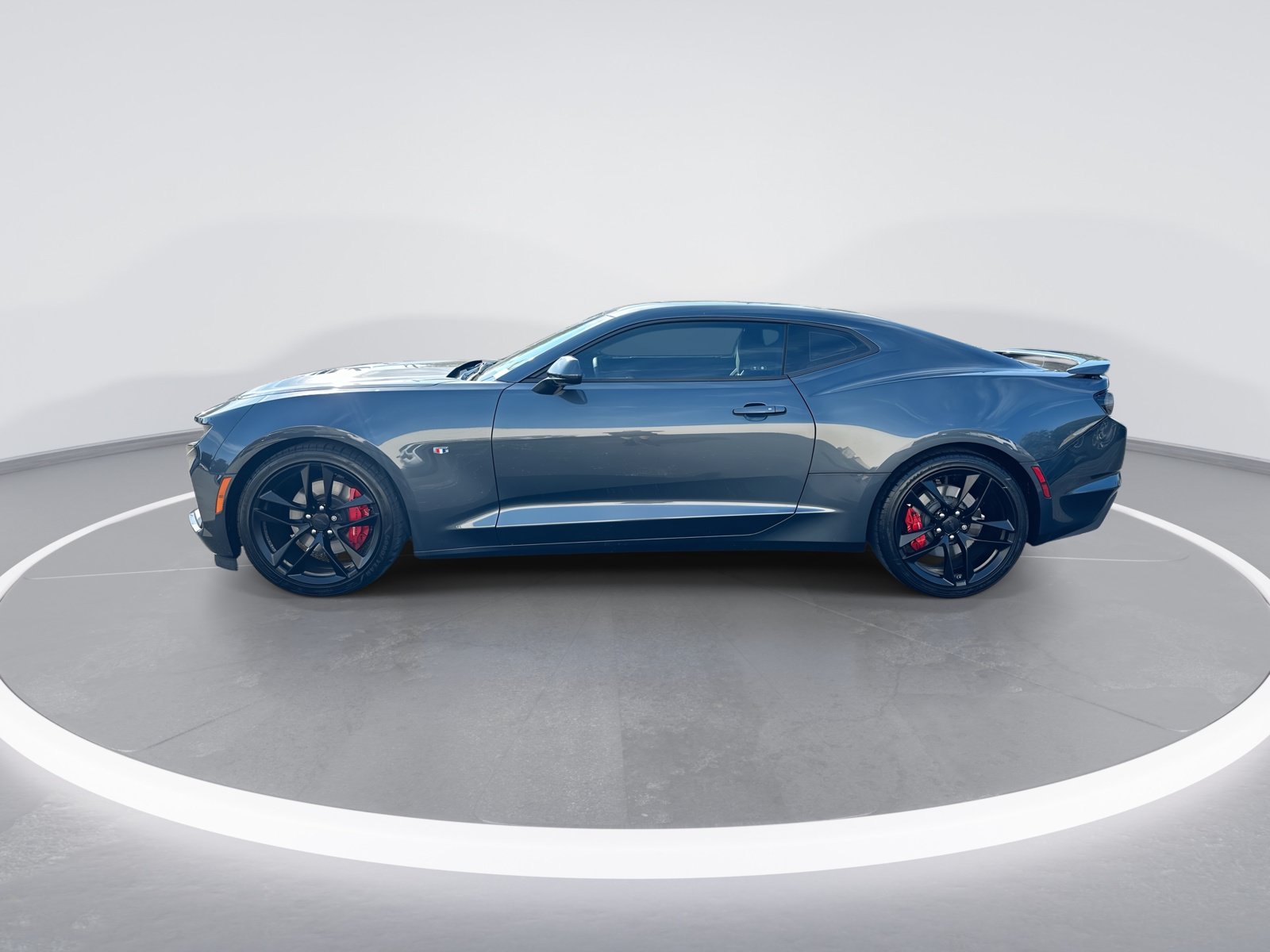 Used 2023 Chevrolet Camaro SS RWD image 6