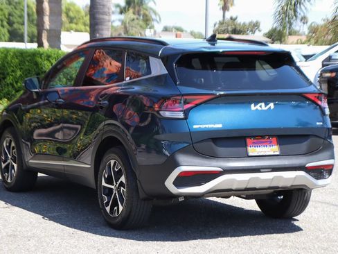 Used 2025 Kia Sportage EX w/ EX Premium Package AWD/4WD image 6