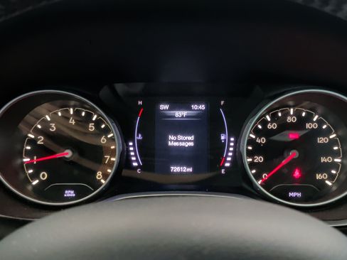 Used 2019 Jeep Compass Latitude w/ Cold Weather Group AWD/4WD image 21