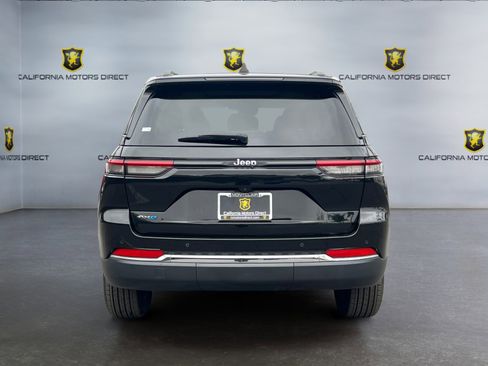 Used 2023 Jeep Grand Cherokee 4WD 4xe image 4