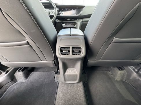 Used 2023 Buick Envision Preferred w/ Sport Touring Package image 15