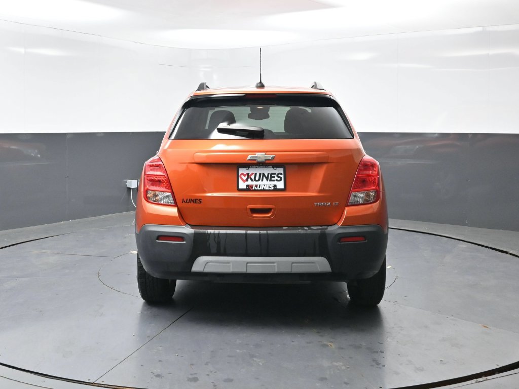 Used 2016 Chevrolet Trax LT FWD image 11