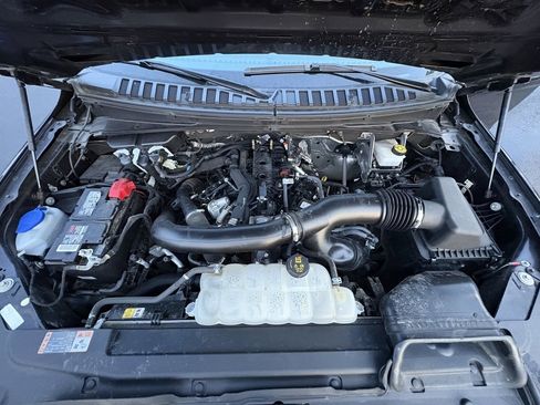 Certified 2024 Ford Expedition XLT image 41