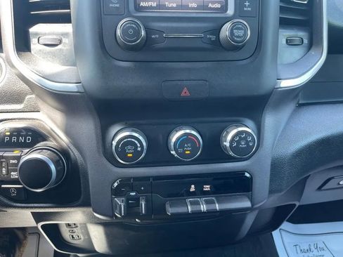 Used 2023 RAM 1500 Big Horn AWD/4WD image 28