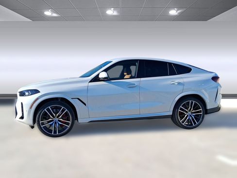 New 2026 BMW X6 xDrive40i w/ Climate Comfort Package image 2
