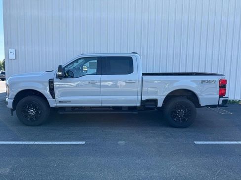 New 2025 Ford F350 Lariat w/ Lariat Ultimate Package image 3