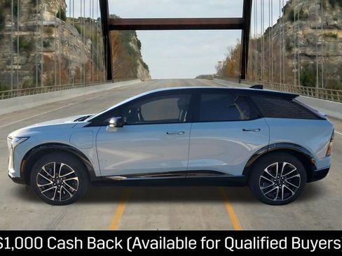 New 2026 Cadillac Optiq Sport 1 w/ LPO, Floor Liner Package image 5