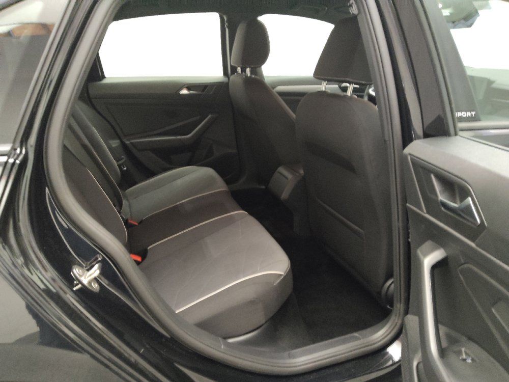 Used 2025 Volkswagen Jetta Sport FWD image 19