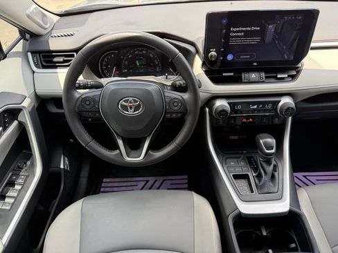 Used 2023 Toyota RAV4 XLE Premium FWD image 12