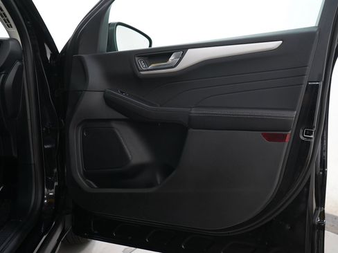 Used 2021 Ford Escape SE AWD/4WD image 9