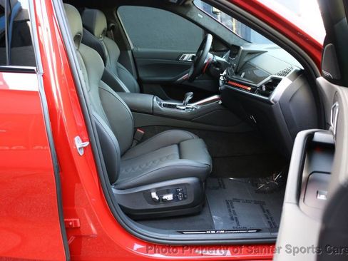 Used 2024 BMW X6 M Competition image 32
