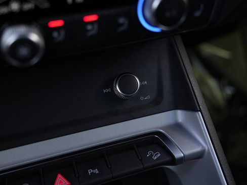 Used 2022 Audi Q3 2.0T Premium Plus image 67