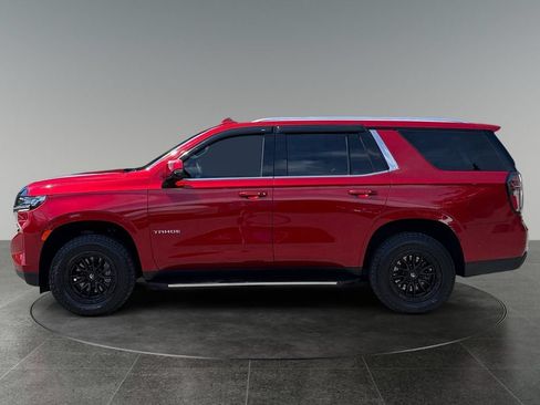 Used 2022 Chevrolet Tahoe LT w/ Luxury Package AWD/4WD image 5