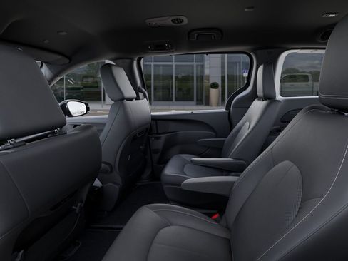 New 2026 Chrysler Voyager LX FWD image 23