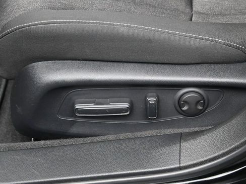 Used 2023 Honda Accord EX image 17
