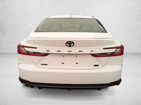 Used 2026 Toyota Camry SE w/ Convenience Package FWD image 6