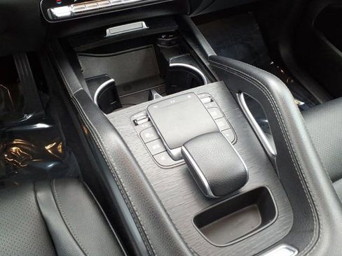 Used 2022 Mercedes-Benz GLE 350 image 7