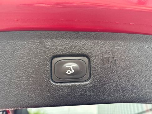 Used 2023 Ford Edge ST-Line AWD/4WD image 14