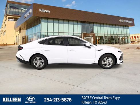 Used 2025 Hyundai Sonata SE image 10