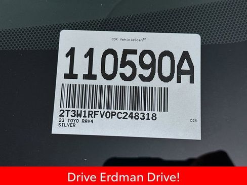 Certified 2023 Toyota RAV4 XLE FWD image 31