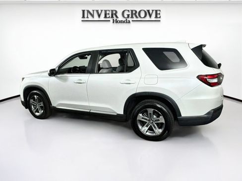 Used 2024 Honda Pilot EX-L image 7