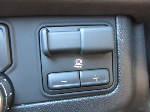 New 2026 GMC Yukon Denali Ultimate AWD/4WD image 20