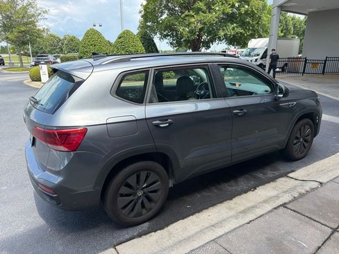 Used 2024 Volkswagen Taos S FWD image 5