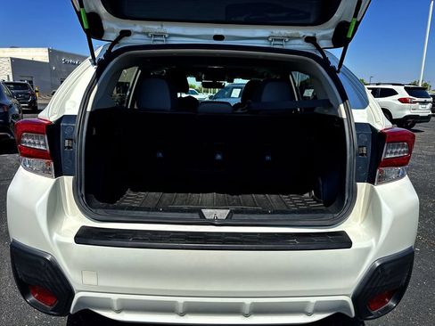Used 2021 Subaru Crosstrek 2.5i Sport w/ Moonroof Package AWD/4WD image 23