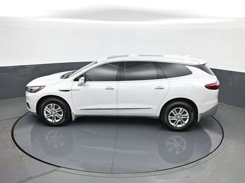 Used 2021 Buick Enclave Essence w/ Sound and Sites Package FWD image 21
