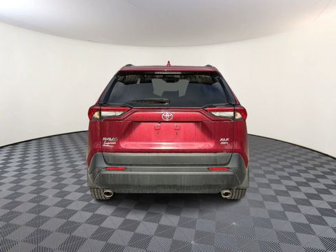Used 2025 Toyota RAV4 XLE Premium w/ Weather Package image 7