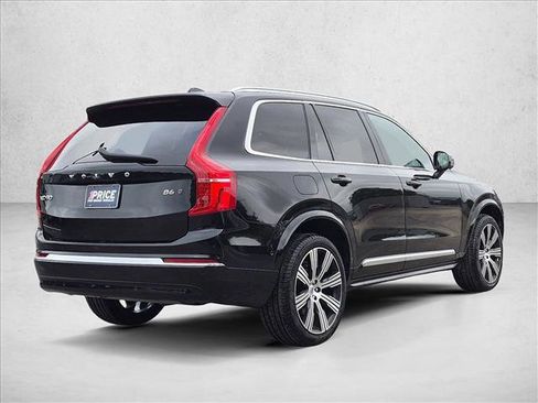 Used 2025 Volvo XC90 B6 Ultra w/ Protection Package Premier AWD/4WD image 5
